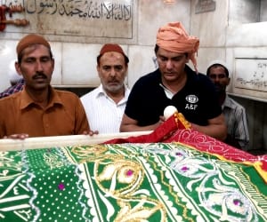 Mohammad Azharuddin arrived Piran Kaliyar