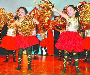 Shivalik color of the scattered children's talent