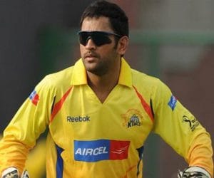 dhoni blasts by 331.57 average in an innings 