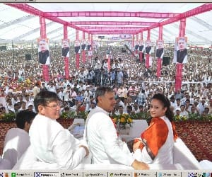 Rebel MP creates problem for cong