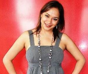kenya terror attack: indian origin radio presenter was pregnant