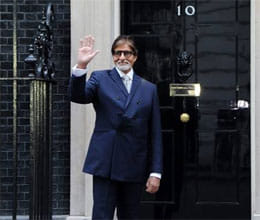 Amitabh Bachchan honoured with Global Diversity Award 2013