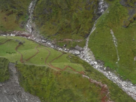 debris dangerous for kedarnath temple