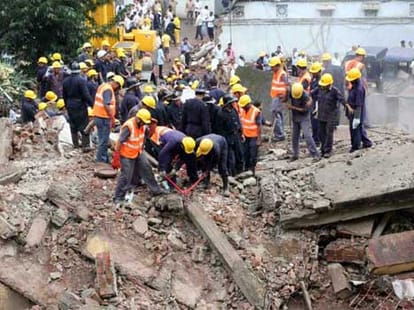 Housing and Development Council of Noida builds 2 underpasses