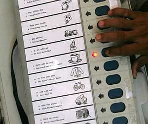 LIVE counting of up assembly bypoll.
