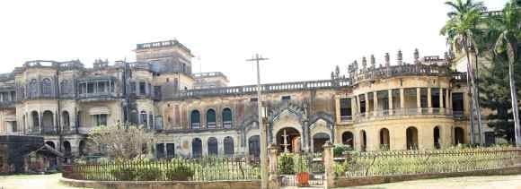 mahmoodabad iqbal manzil in lucknow