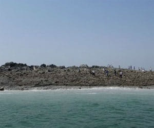 new island formed in pakistan after earthquake