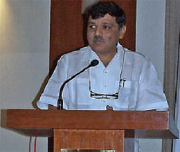 Ravindra Kumar is new INS President 