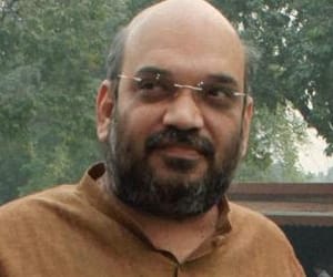 cbi investigation to amit shah