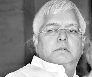 fight between lalu and ramdev