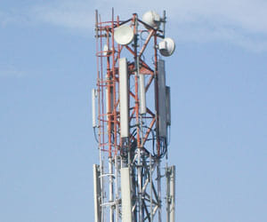 telecom company earn 1,000 crore rupee revenue