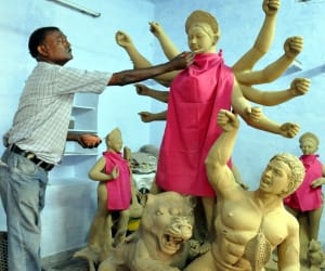 Five bands and 11 floats will be offered today at Divine Fan