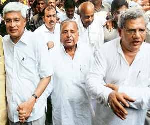 prakash karat will improve base off third front