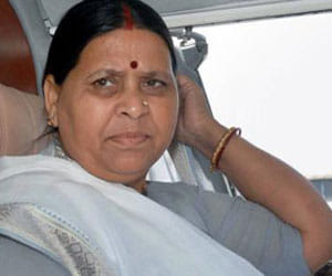 Rabri misses Lalu during Chhath