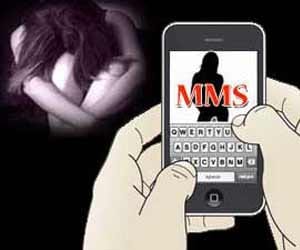 girl complains against mms blacking.