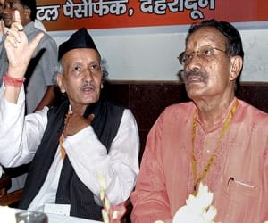 koshiyari says ex-cm features is the government order