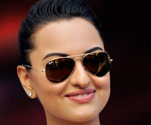 sonakshi sinha, kareena kapoor, kajol, saharukh khan