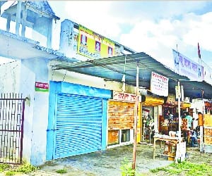 Highcourt issue notice to SP MLA on illegal construction on Lda Property