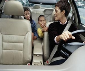 kids disctract more while driving than mobile