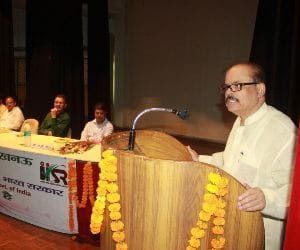 muzaffarnagar riots due to bjp says tariq