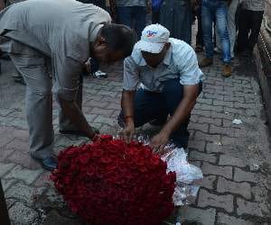 bomb rumor in lucknow creates havok