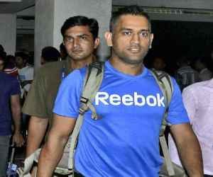 ms-dhoni-correct-eden's-big-mistake