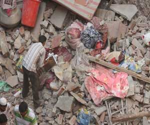 demolition in illegal colony 