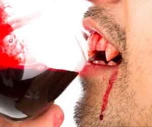 Vampire dad kill daughter and drinks her blood