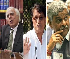 central ministers Doesn't file his Property Information