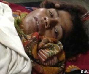 datia stampede victim woman alive in post mortem room