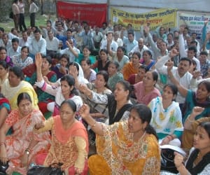 30 thousand new recruitment in uttarakhand