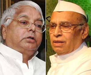 who will order disqualification of lalu and masood