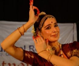 Youth Arts Festival, the color of the scattered