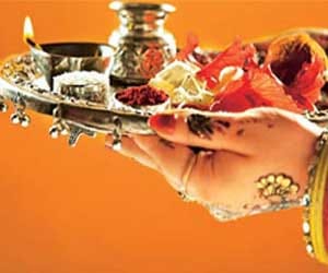 how to do puja arti laxmi ganesh