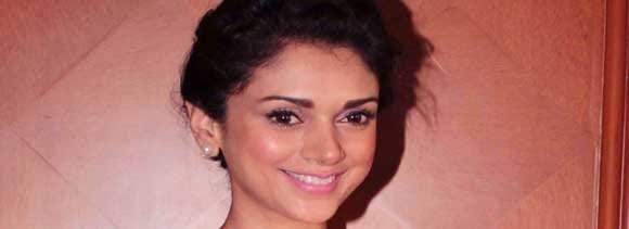 aditi rao hydari bold stylish look