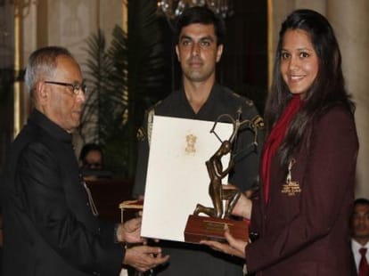 Dipika Pallikal creates history in macau