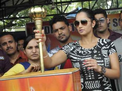 sania-mirza-enters-second-time-in-top-ten-rankings