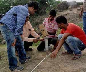 report led to unnao gold hunt tampered with