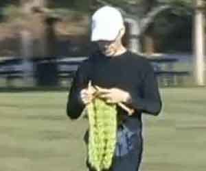 12-Feet Long Scarf While Running Marathon