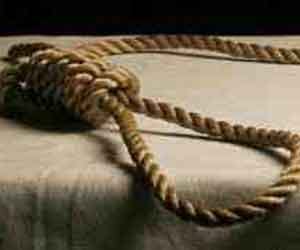 Man's body found hanging in apartment, 8 years later