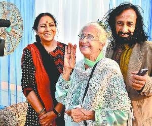 Actress Kamini Kaushal visits Punjab University