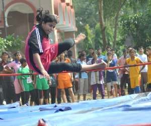 multi talented students participating in sanskrit mahotsav