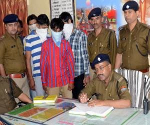 Six candidates were arrested copy from hitech methods