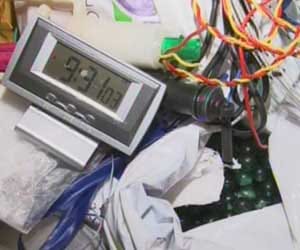 bomb blast in polling station at south kashmir