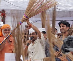 aam aadmi party to become option in uttar pradesh