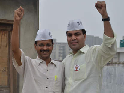 aap party leaders from poor to riches