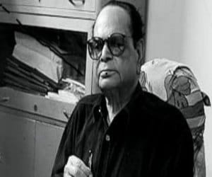 rajendra yadav passes away