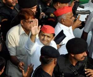 cm akhilesh again on bicycle