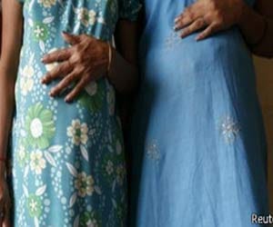 surrogates twiblings in india