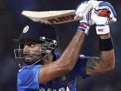 ms dhoni and kohli creates record at napier odi